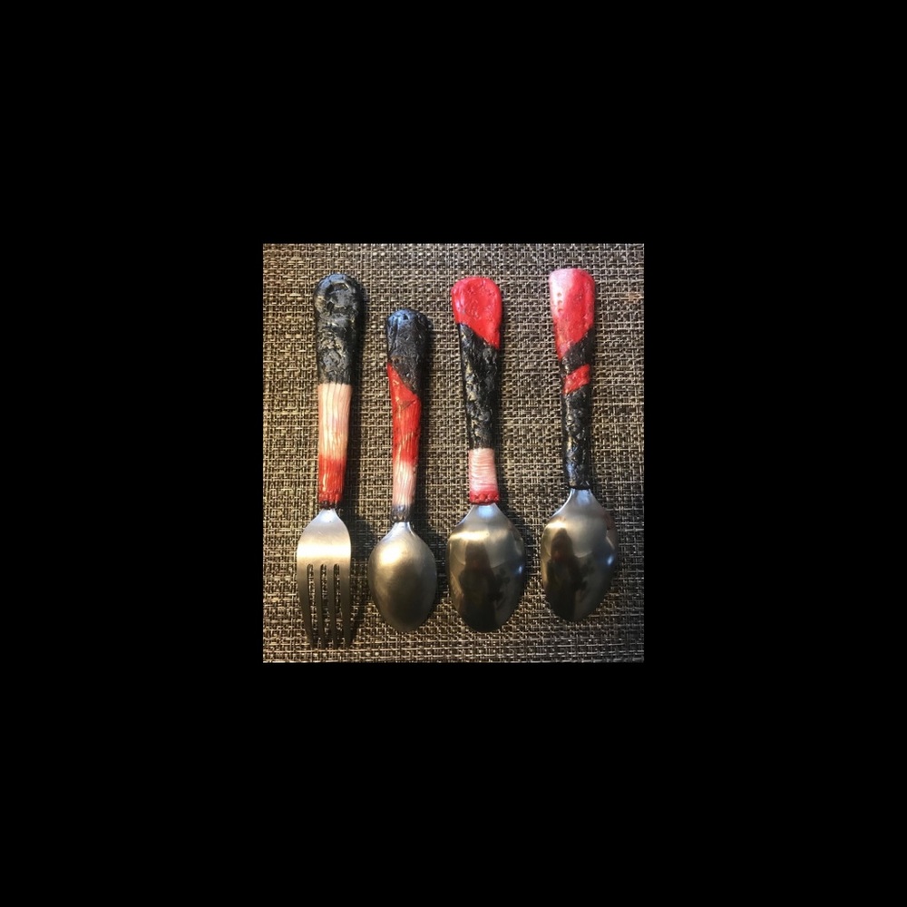 Raven Collection set of 4